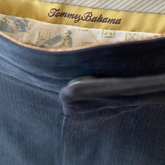 Tommy Bahama Relax Men's Size 38 Black 100% Silk Pleated Front Bermuda Shorts - Picture 5 of 14